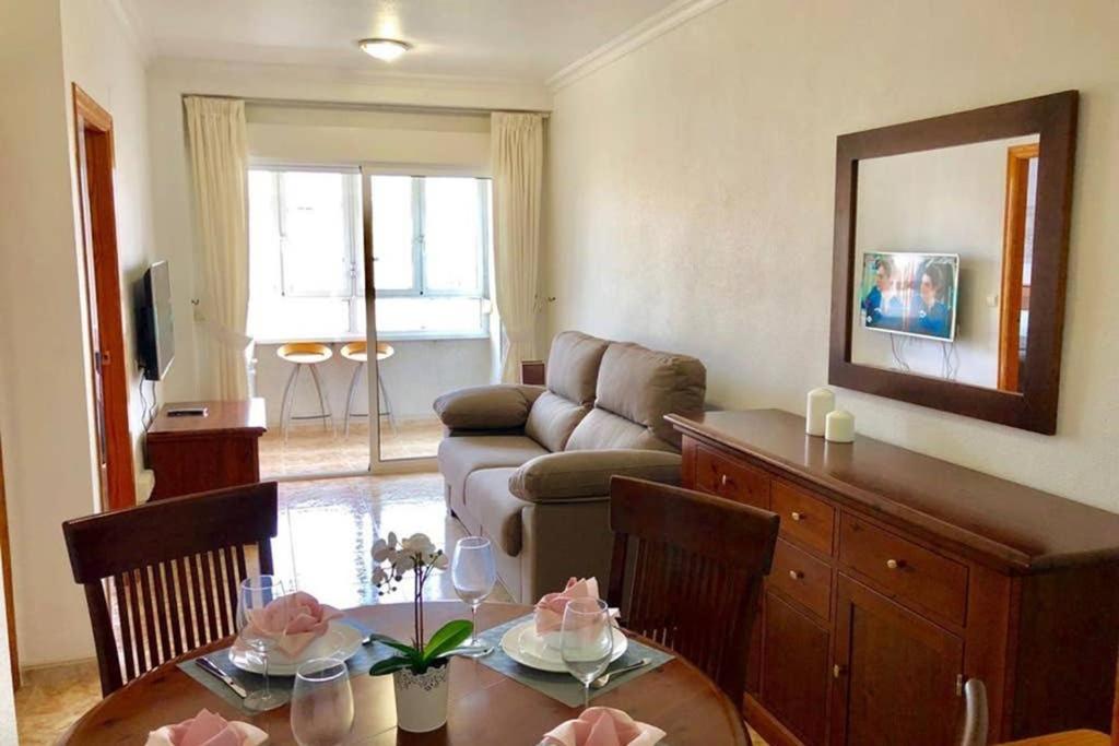 Apartamente Gil Vallejos Torrevieja Exterior foto